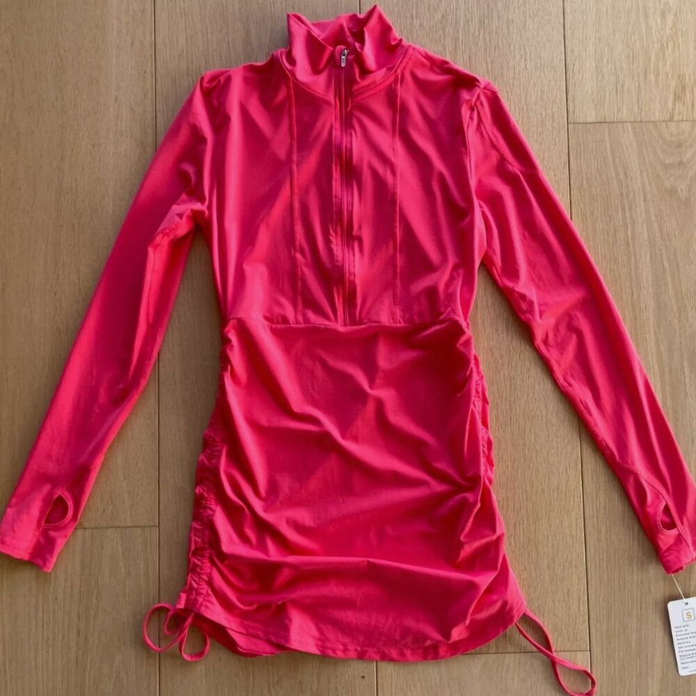 Full SPF protection-- in a cover-up!  NWT, S